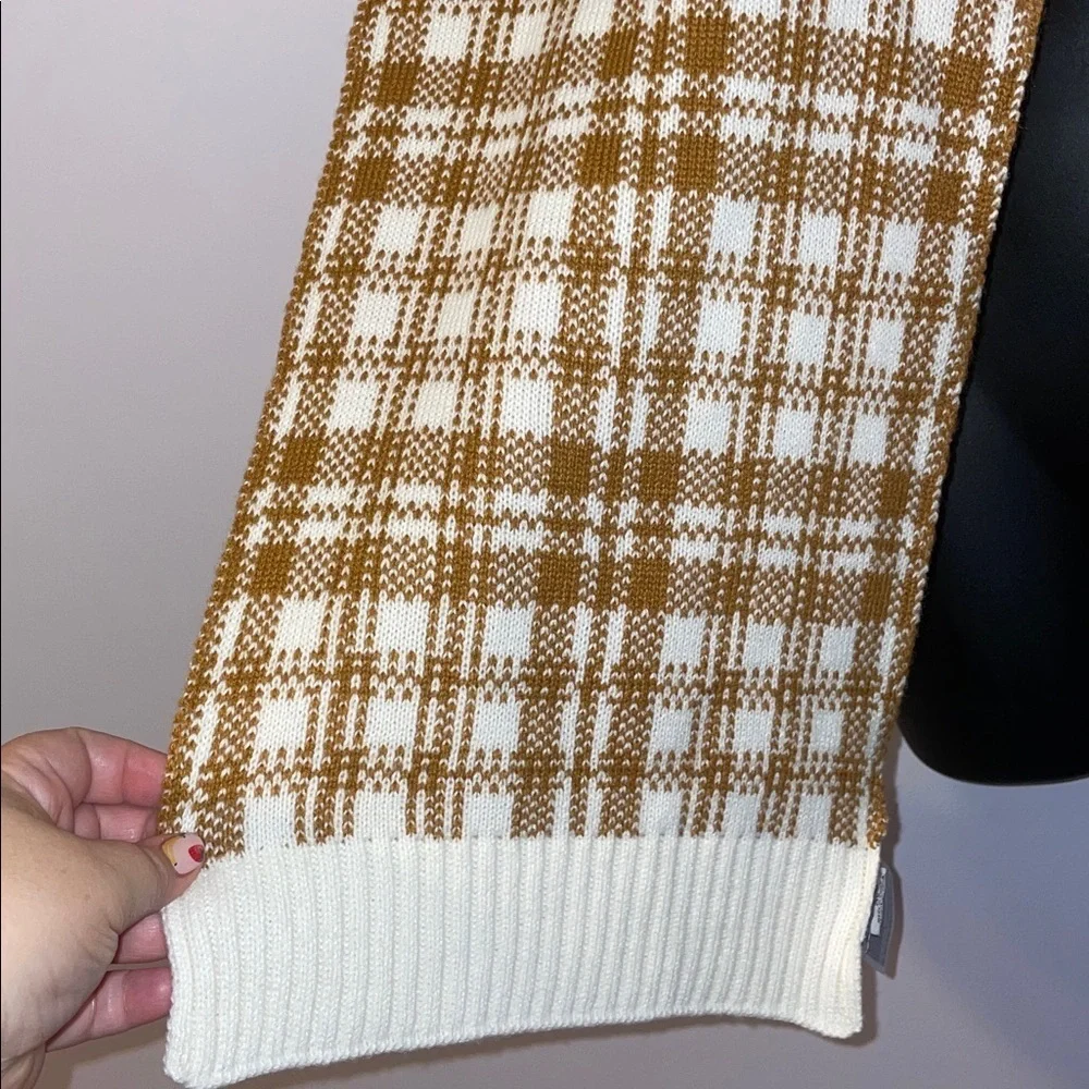 Timberland Tan Brown Cream Windowpane Plaid Knit Scarf